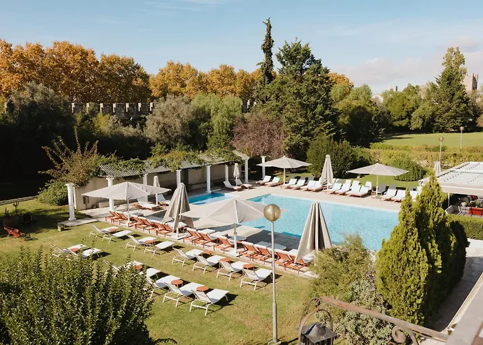 Family Hotel: M'Ar De Ar Muralhas